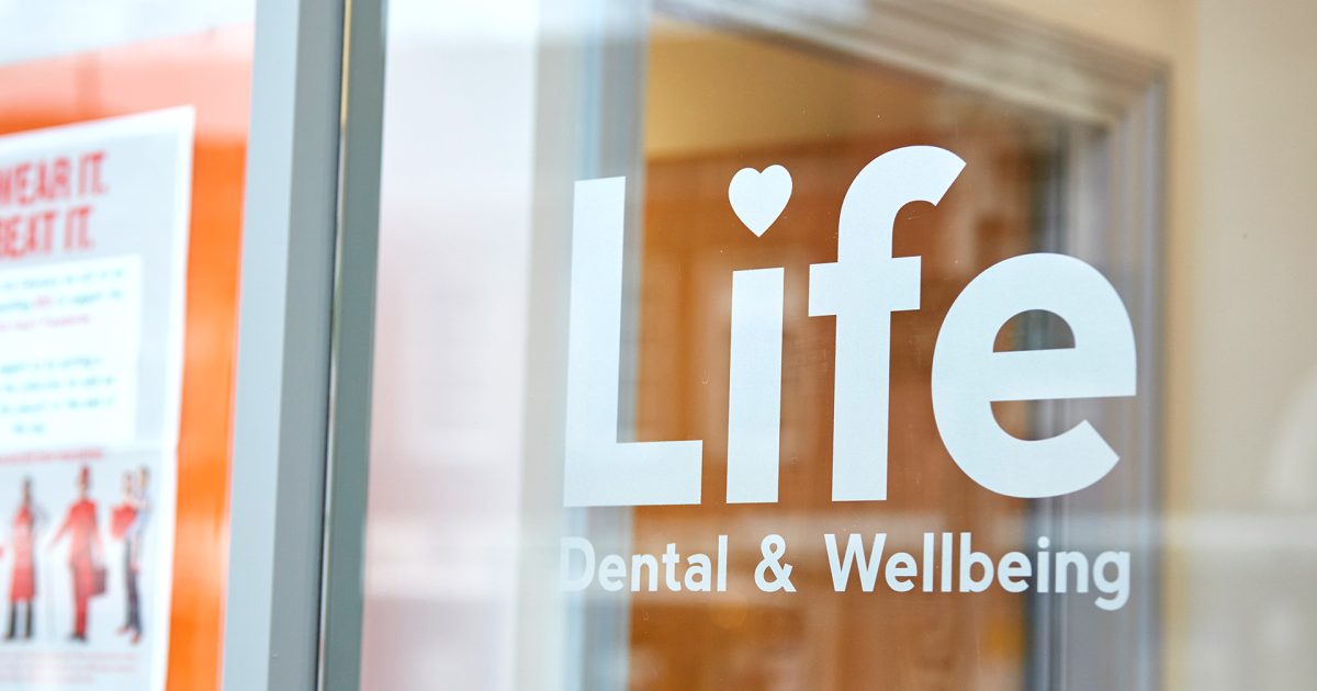 Our guide to electric toothbrushes - Life Dental & Wellbeing